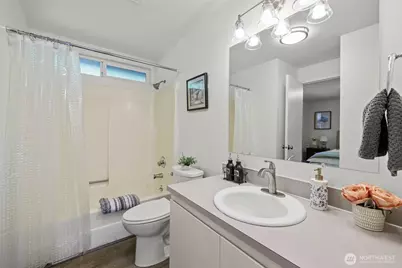 936 210th Avenue NE, Sammamish, WA 98074 - Photo 18