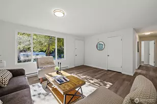 936 210th Ave NE, Sammamish, WA 98074 - Photo 10