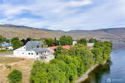 1307 Jefferson Avenue, Bridgeport, WA 98813 - Photo 1