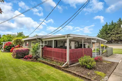 348 7th Place SE #Unit 1, Puyallup, WA 98372 - Photo 1