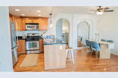 2107 Tacoma Court, Tacoma, WA 98405 - Photo 6