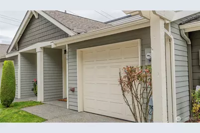2107 Tacoma Court, Tacoma, WA 98405 - Photo 2