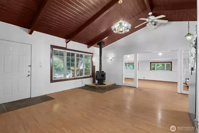 31 N Colony Surf Drive, Lilliwaup, WA 98555 - Photo 8