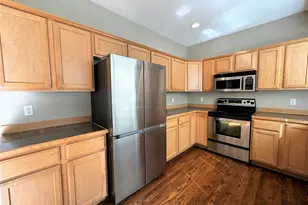 20431 SE 261st Pl, Covington, WA 98042 - Photo 2