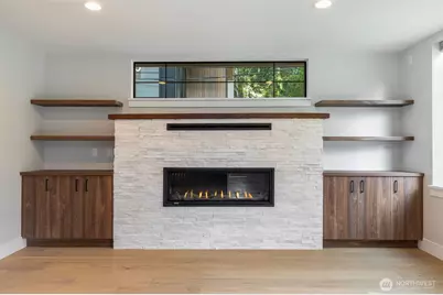 10715 2nd Avenue NW, Seattle, WA 98177 - Photo 4