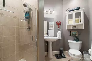 9204 234th Pl SW, Edmonds, WA 98020 - Photo 16