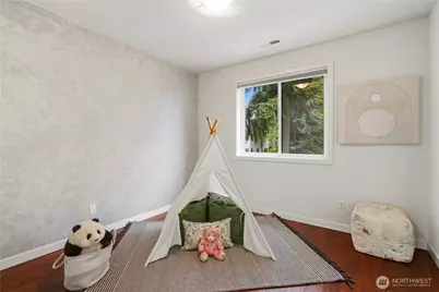 11262 SE 34th St, Bellevue, WA 98004 - Photo 30