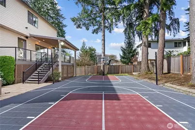 11262 SE 34th St, Bellevue, WA 98004 - Photo 38