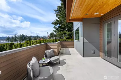 11262 SE 34th St, Bellevue, WA 98004 - Photo 24