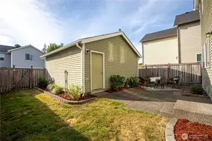 1775 Cadborough Ln, DuPont, WA 98327 - Photo 26
