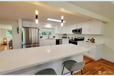 11801 28th Avenue E, Tacoma, WA 98445 - Photo 8