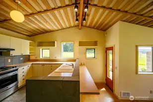72 Davies Dr, Lopez Island, WA 98261 - Photo 6