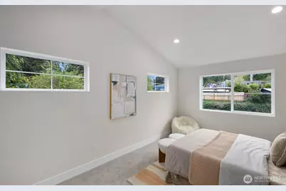 9434 Olson Place SW, Seattle, WA 98106 - Photo 34