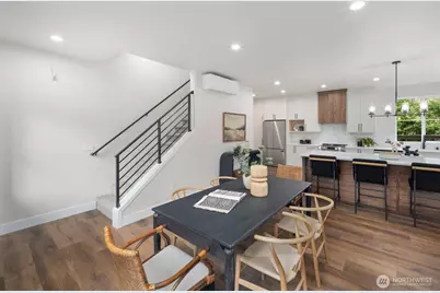 9434 Olson Place SW, Seattle, WA 98106 - Photo 8