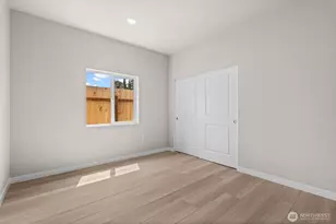 8827 B E D St, Tacoma, WA 98445 - Photo 10