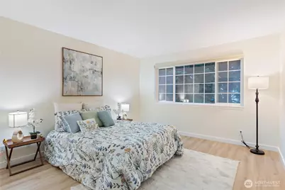 11706 Admiralty Way #B, Everett, WA 98204 - Photo 14