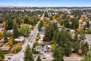 13005 1st Ave NE, Seattle, WA 98125 - Photo 2