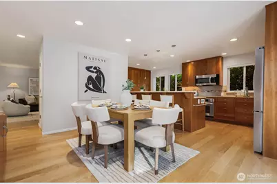 9901 NE 4th Street #1, Bellevue, WA 98004 - Photo 10