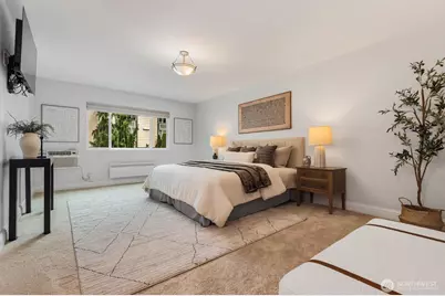 9901 NE 4th Street #1, Bellevue, WA 98004 - Photo 16