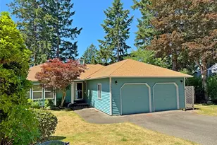 12901 Avante Dr, Silverdale, WA 98383 - Photo 6