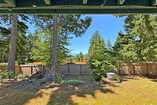 12901 Avante Dr, Silverdale, WA 98383 - Photo 10