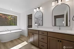 2746 Sunset Ct, Steilacoom, WA 98388 - Photo 24