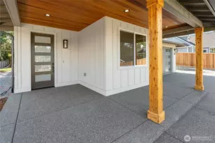 2746 Sunset Ct, Steilacoom, WA 98388 - Photo 4