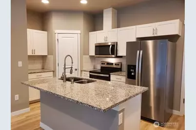 1815 Karen Frazier Road SE, Olympia, WA 98501 - Photo 2