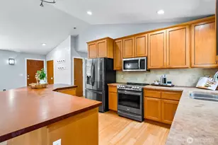 5827 176th Dr SE, Snohomish, WA 98290 - Photo 6