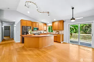 5827 176th Dr SE, Snohomish, WA 98290 - Photo 10