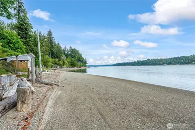 415 E Herron Boulevard NW, Herron Island, WA 98349 - Photo 14