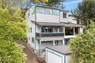2820 27th Ave W, Seattle, WA 98199 - Photo 2