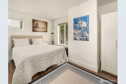 2820 27th Avenue W, Seattle, WA 98199 - Photo 20