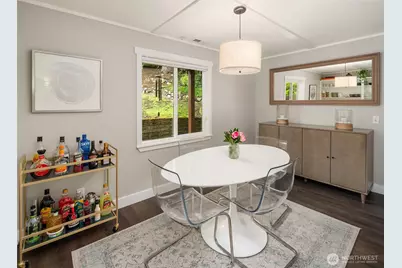 2820 27th Avenue W, Seattle, WA 98199 - Photo 12