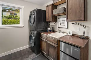 2820 27th Ave W, Seattle, WA 98199 - Photo 16