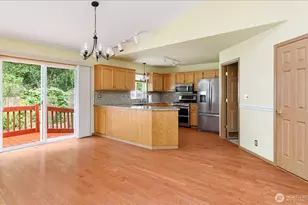 2301 SW Rosario Pl, Oak Harbor, WA 98277 - Photo 6