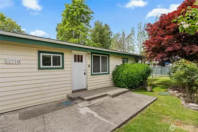 11710 & 11708 Vickery Avenue E, Tacoma, WA 98446 - Photo 2