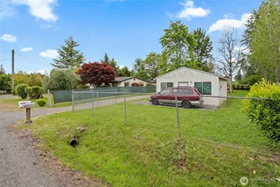 11710 & 11708 Vickery Avenue E, Tacoma, WA 98446 - Photo 22