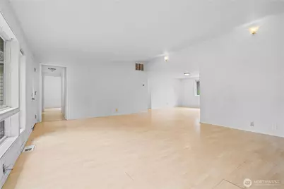 11710 & 11708 Vickery Avenue E, Tacoma, WA 98446 - Photo 8