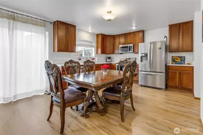 10014 Dragt Street SE, Yelm, WA 98597 - Photo 6