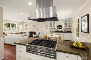 818 E Edgar St, Seattle, WA 98102 - Photo 16