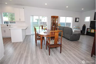 6820 S Alaska Street, Tacoma, WA 98408 - Photo 6