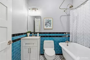 828 Tyler St, Port Townsend, WA 98368 - Photo 12