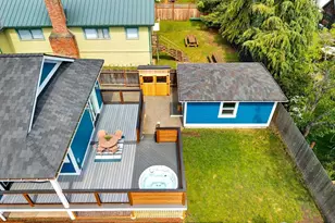 828 Tyler St, Port Townsend, WA 98368 - Photo 30