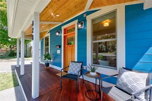 828 Tyler St, Port Townsend, WA 98368 - Photo 2