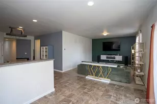 19211 18th Ave Ct E, Spanaway, WA 98387 - Photo 10