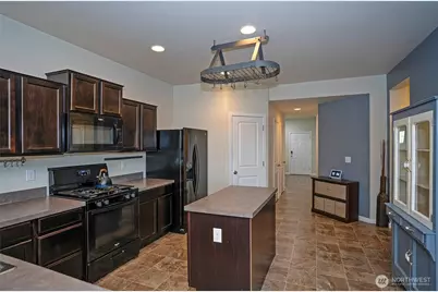 19211 18th Avenue Ct E, Spanaway, WA 98387 - Photo 6
