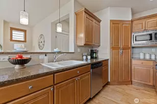 822 235th Pl SE, Bothell, WA 98021 - Photo 14