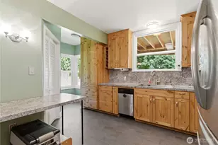 840 11th Ave, Fox Island, WA 98333 - Photo 10