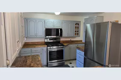 2316 NE Sunset Lane, Bremerton, WA 98310 - Photo 8